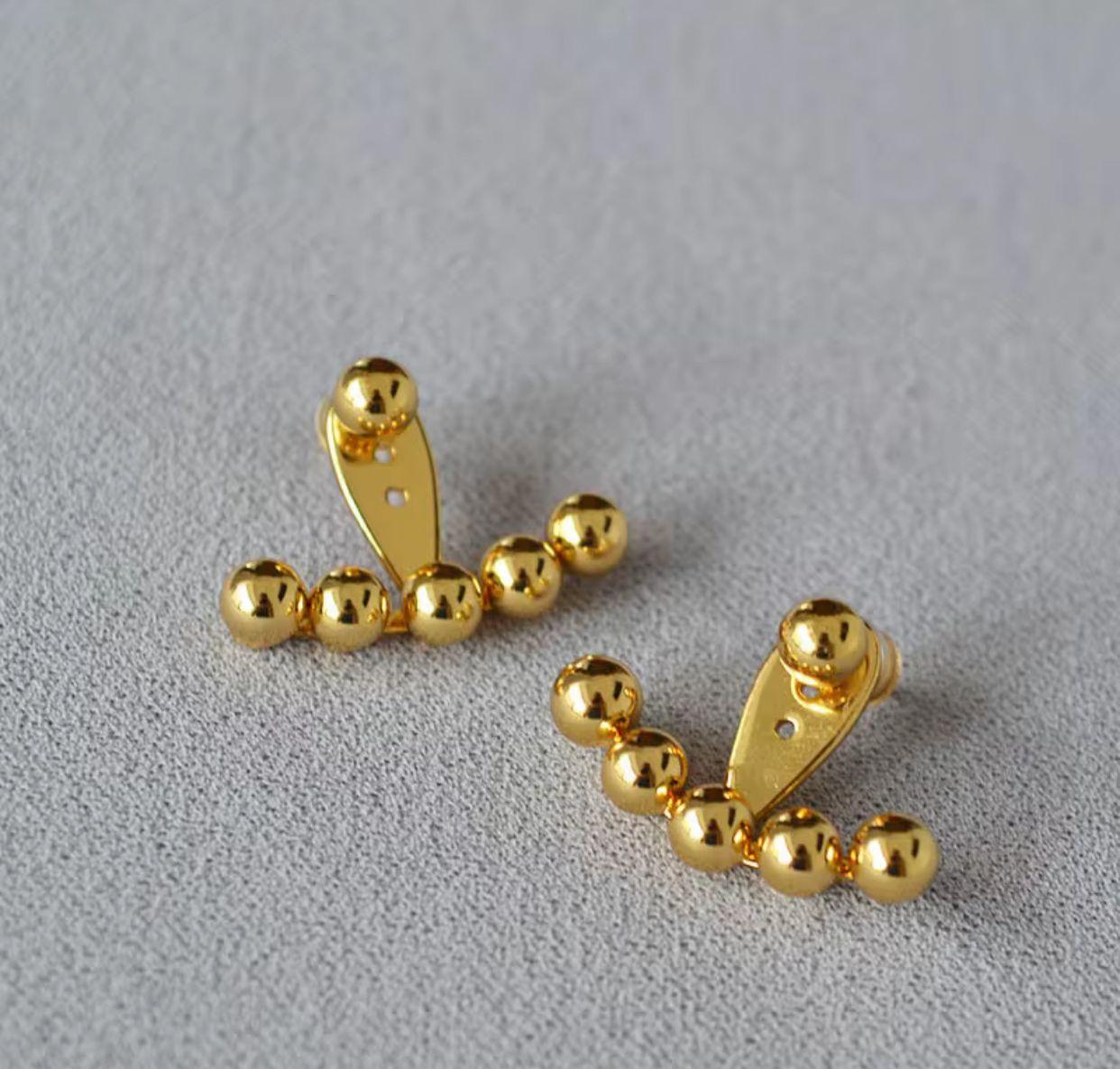 Zewyne Nova Earrings – Everyday Brilliance