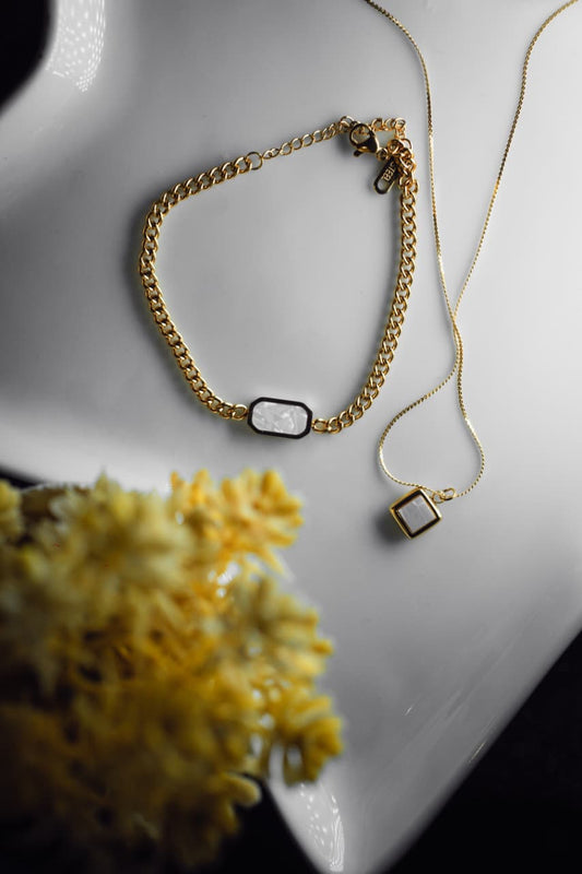 Zewyne Necklace & Bracelet Set – Timeless Duo of Elegance